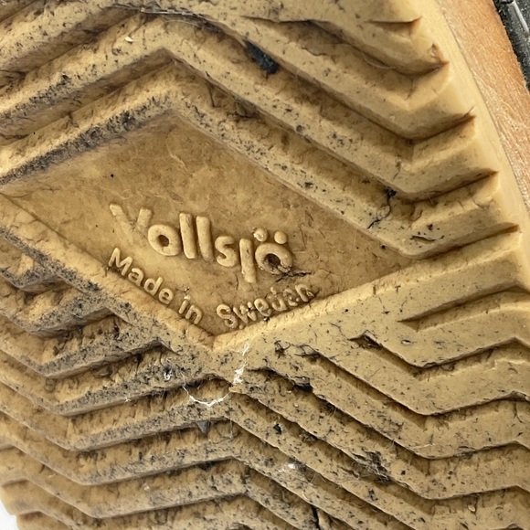 “VOLLSJO” of Sweden Handmade Clog Style Black Leather and Wood Ankle Boots. - Picture 11 of 16